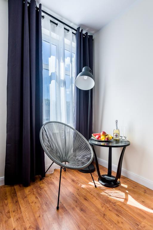 Apartamenty Kamienica 帕克 外观 照片